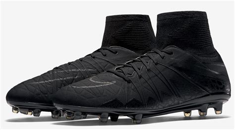 zwarte nike voetbalschoenen met sokje|Nike sportschoenen.